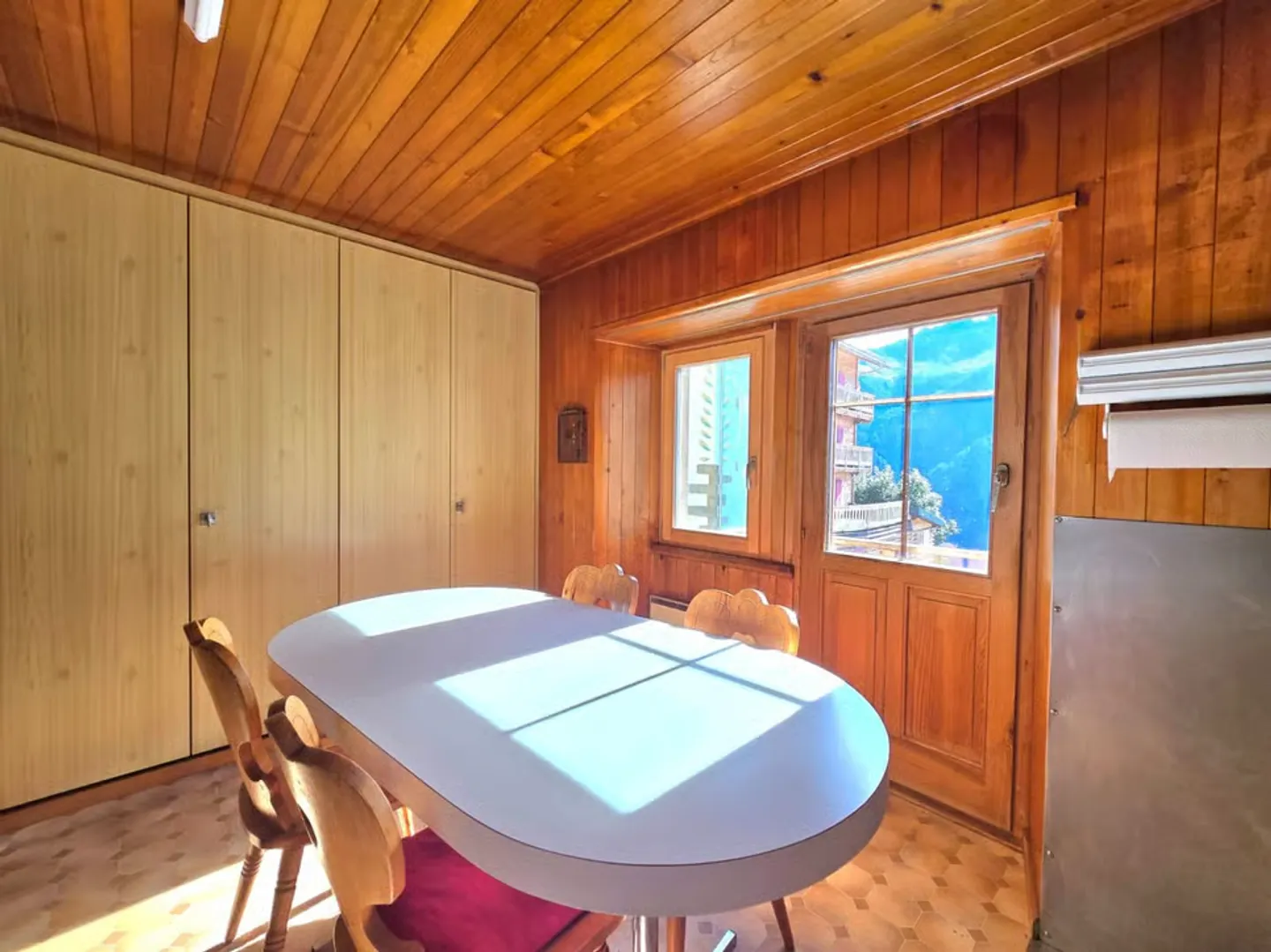 Appartamento affascinante a Eison (Val d'Hérens) con vista, grande giardino e garage - Foto 8 di 13
