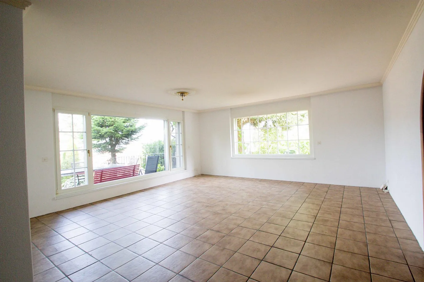 Living with plenty of space, in the middle of nature and with a breathtaking view - Photo 4 of 22