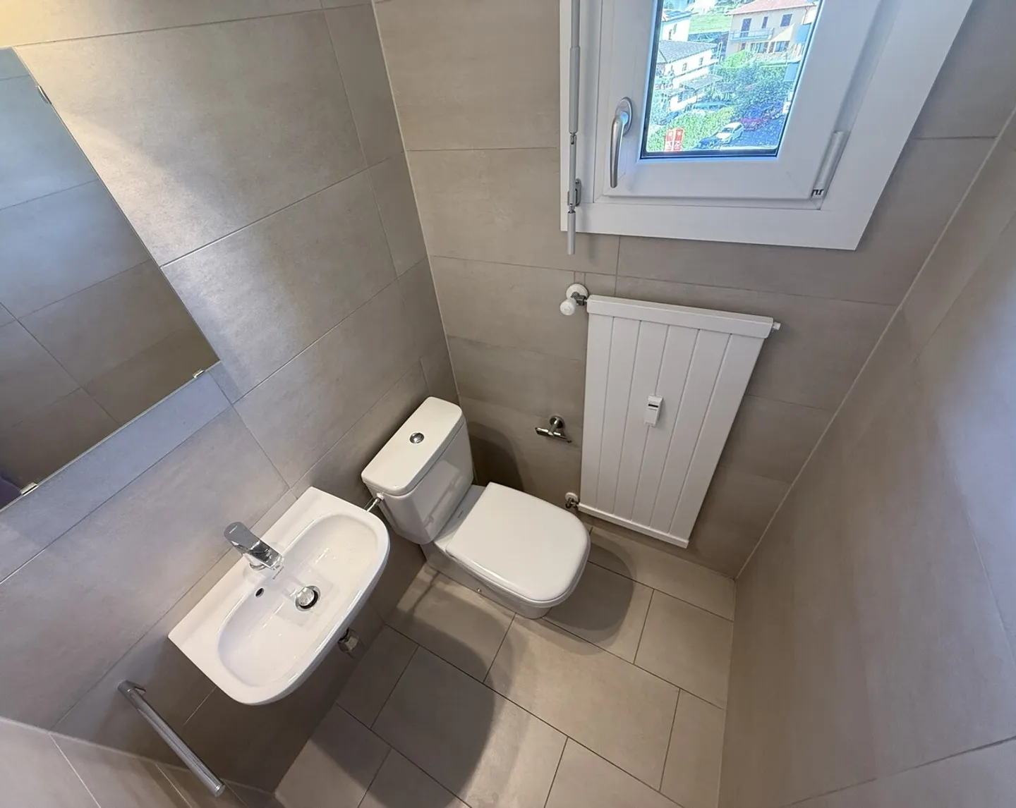 Apartment for rent - Photo 11 of 13