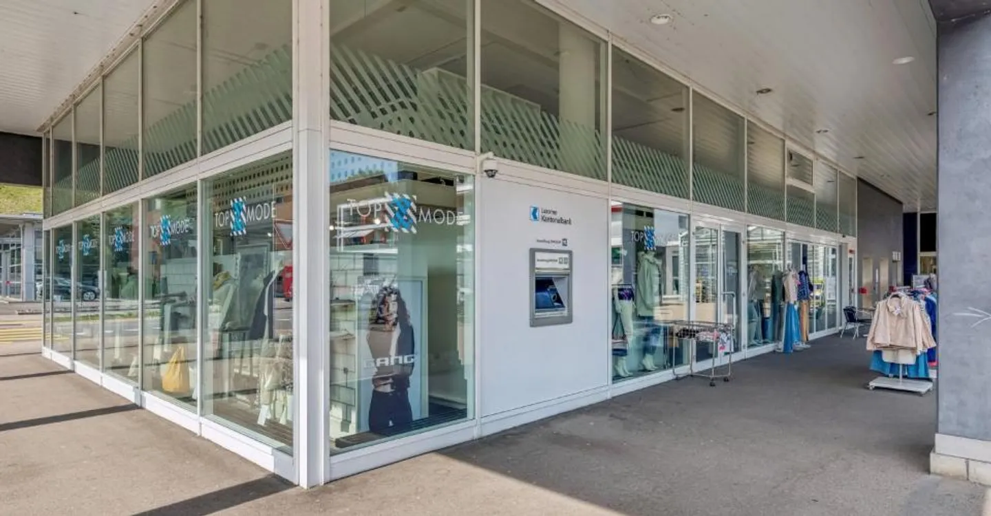 Espace de vente attrayant dans un emplacement central à Willisau - Photo 1 sur 9