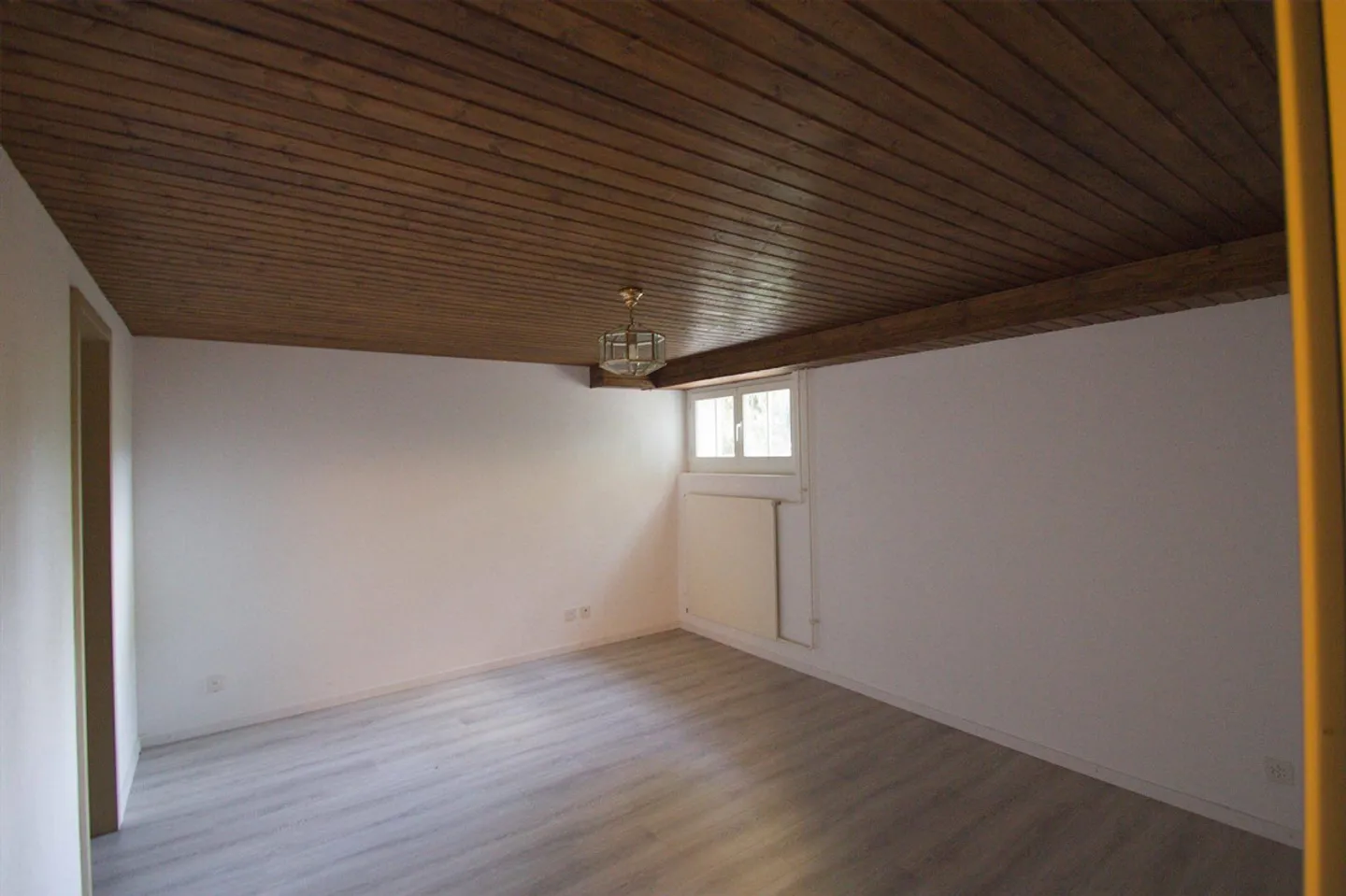 Living with plenty of space, in the middle of nature and with a breathtaking view - Photo 15 of 22