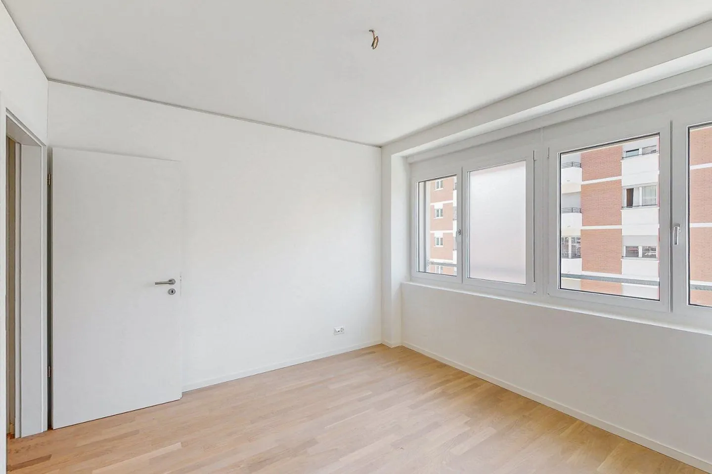 Cassarate: 4,5 Zimmer perfekt für Familien und Liebhaber der Ruhe... - Foto 7 von 13