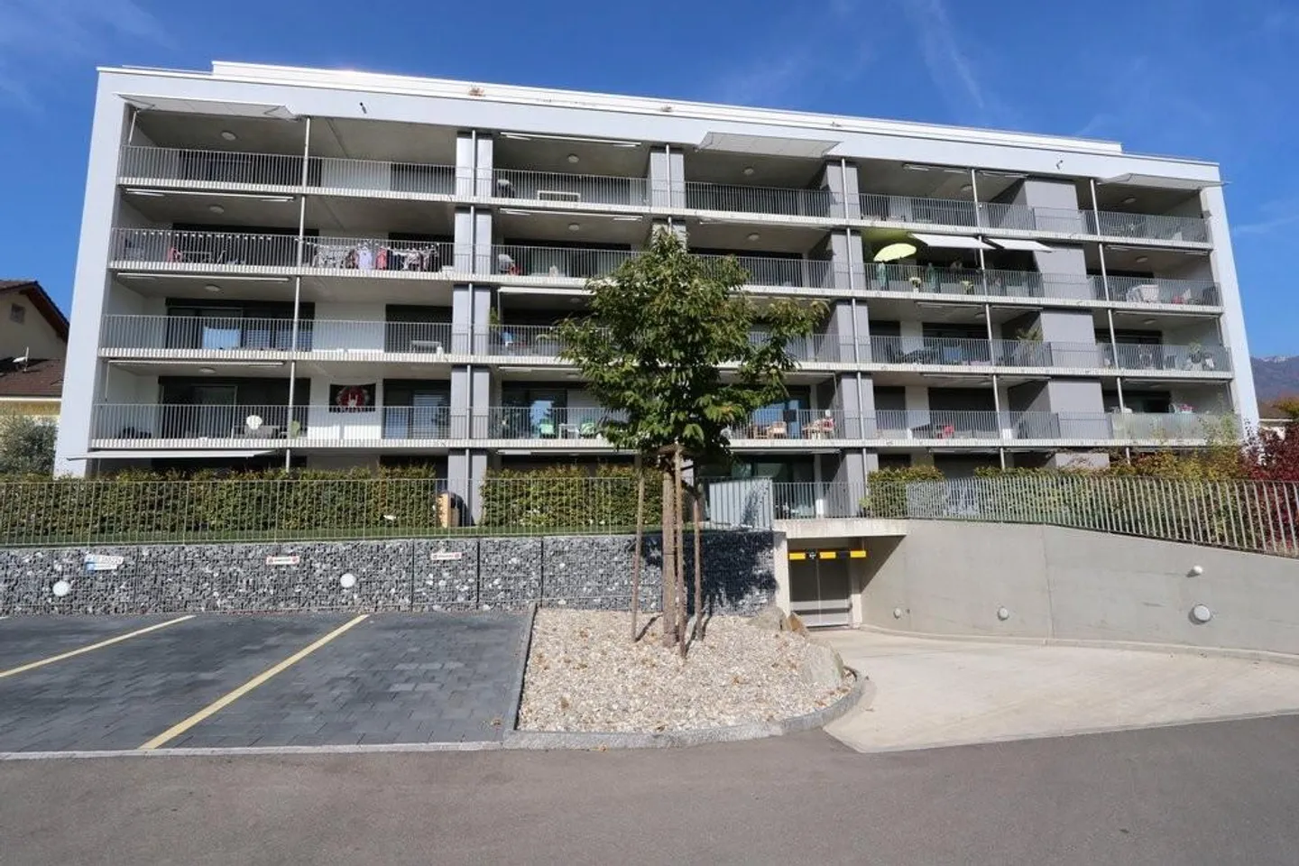 Living with your own washing tower - Photo 9 of 11