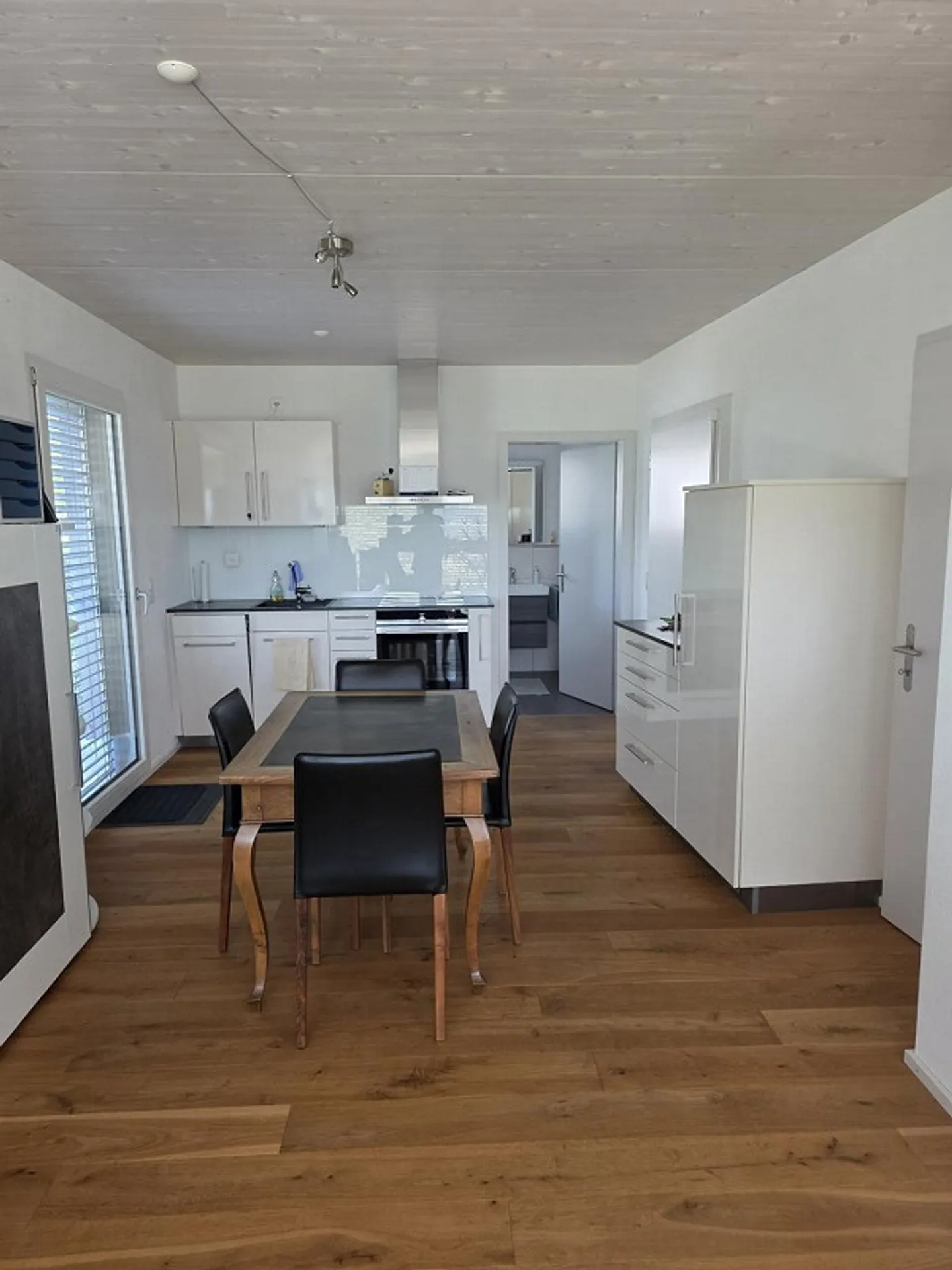 Appartement lumineux au rez-de-chaussée avec patio à Buchthalen - Photo 3 sur 6