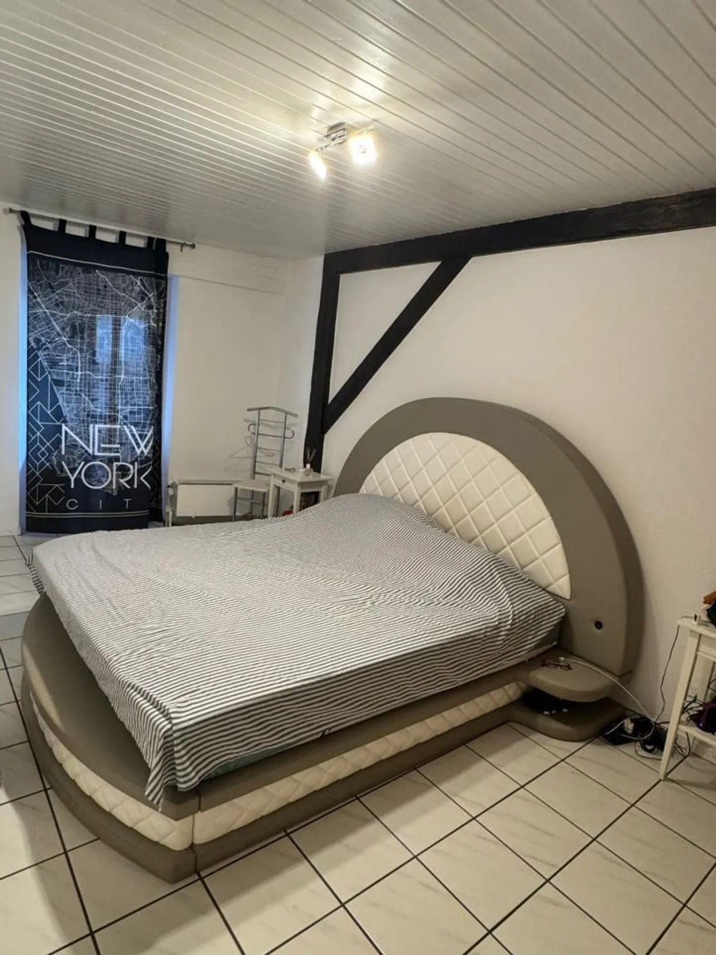 Appartamento in affitto - Foto 2 di 9