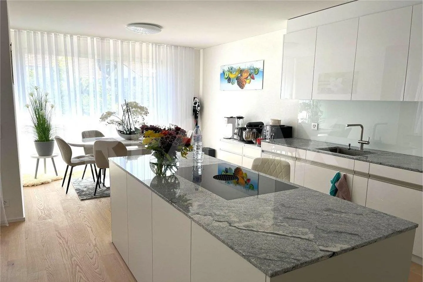Appartamento 3 Piano Terra / Appartamenti attraenti in proprietà a Gelterkinden soleggiato - Foto 2 di 13