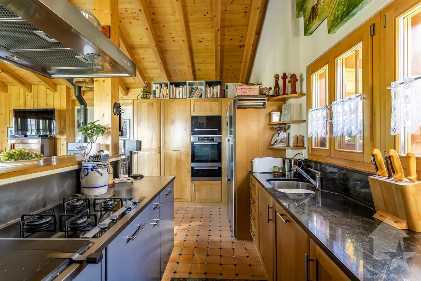 Wunderschönes B&B mit 6 Doppelzimmern, 280 m2, Jacuzzi, Aussicht und Sonne - Foto 28 von 30