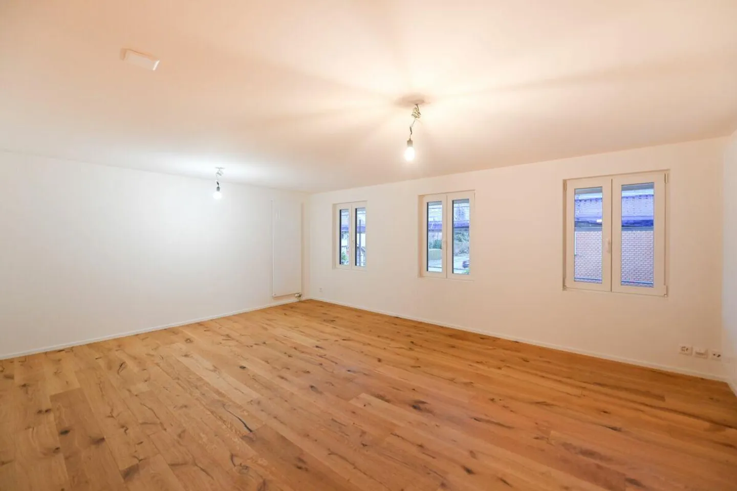 Casa multifamiliare completamente ristrutturata e casa a schiera con un totale ... - Foto 6 di 14