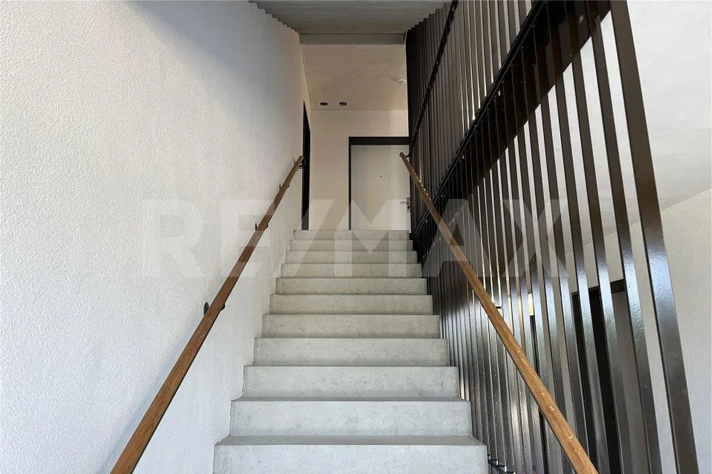 Appartamento 3 Piano Terra / Appartamenti attraenti in proprietà a Gelterkinden soleggiato - Foto 11 di 13