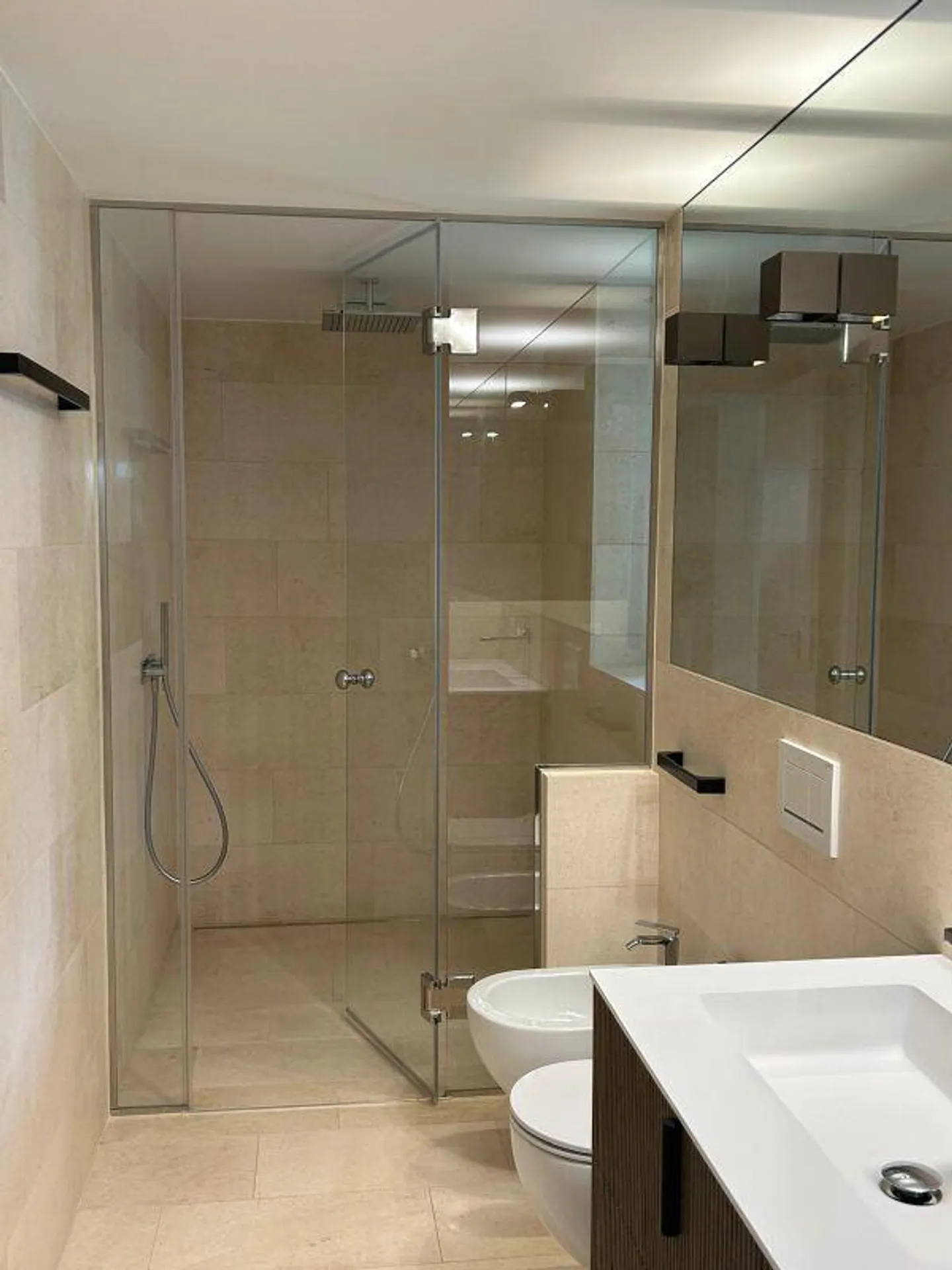 Penthouse duplex exclusif avec grande terrasse panoramique et vue sur le lac ... - Photo 8 sur 9