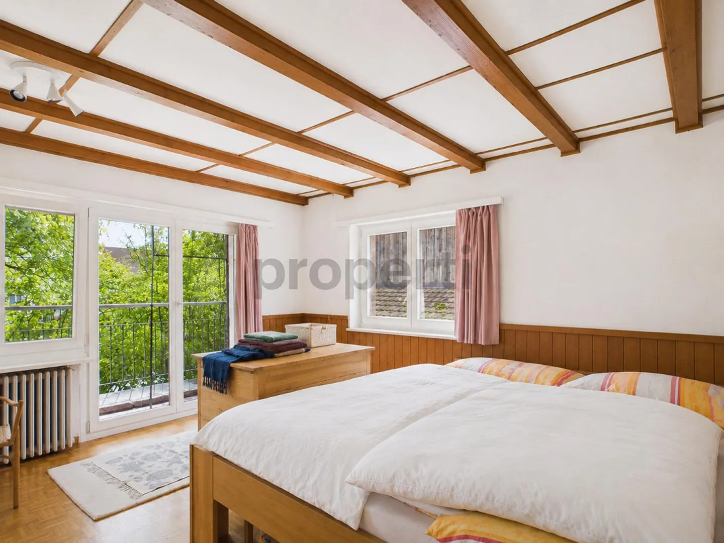 Charmante maison individuelle de 6,5 pièces avec vue sur la montagne, Freudwil - Photo 6 sur 14