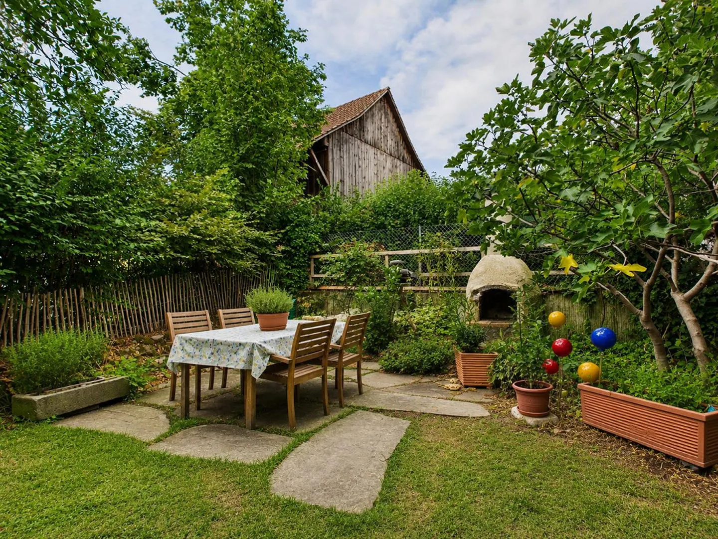 Charmante maison individuelle de 6,5 pièces avec vue sur la montagne, Freudwil - Photo 9 sur 14