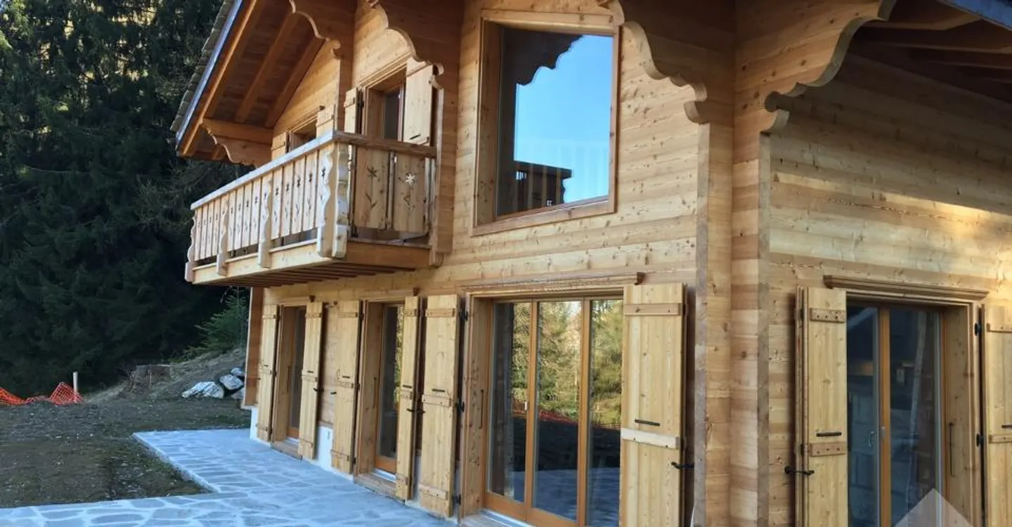 Chalet di 5,5 stanze su piano, tranquillo, soleggiato, bella vista - Foto 4 di 5