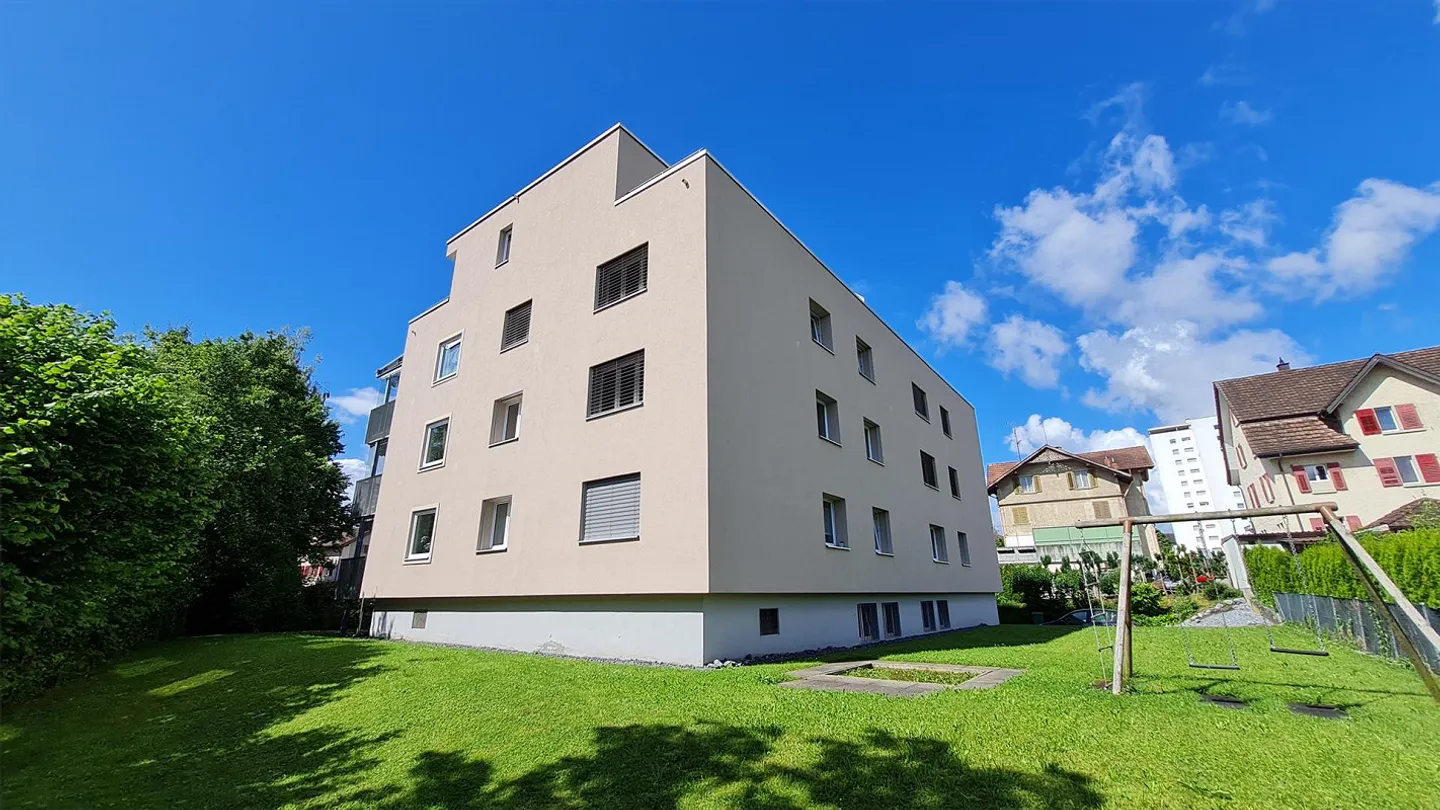 Moderne Wohnung mit grossem Balkon - Foto 1 von 10