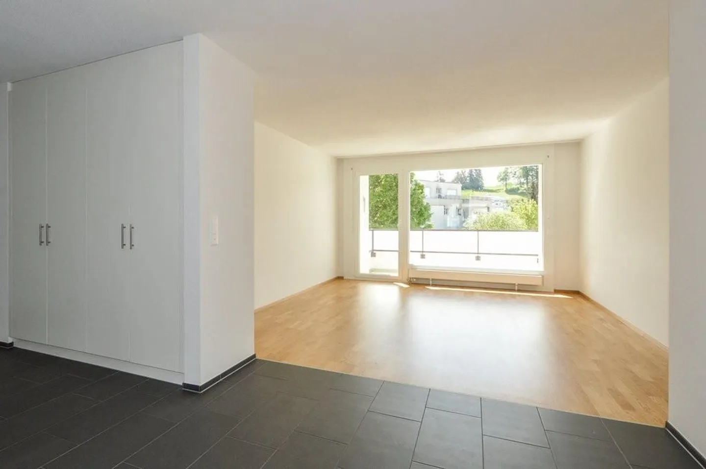 APPARTAMENTO MODERNO 4.5 STANZE IN AFFITTO A SCHLIERN - Foto 5 di 11