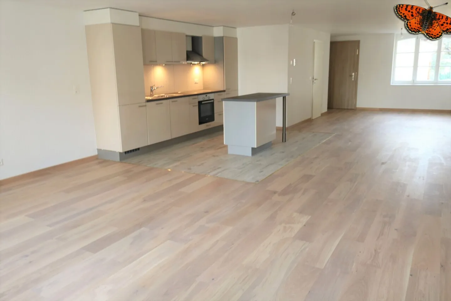LOFT - CENTRE-VILLE DE PAYERNE ! - Photo 3 sur 7