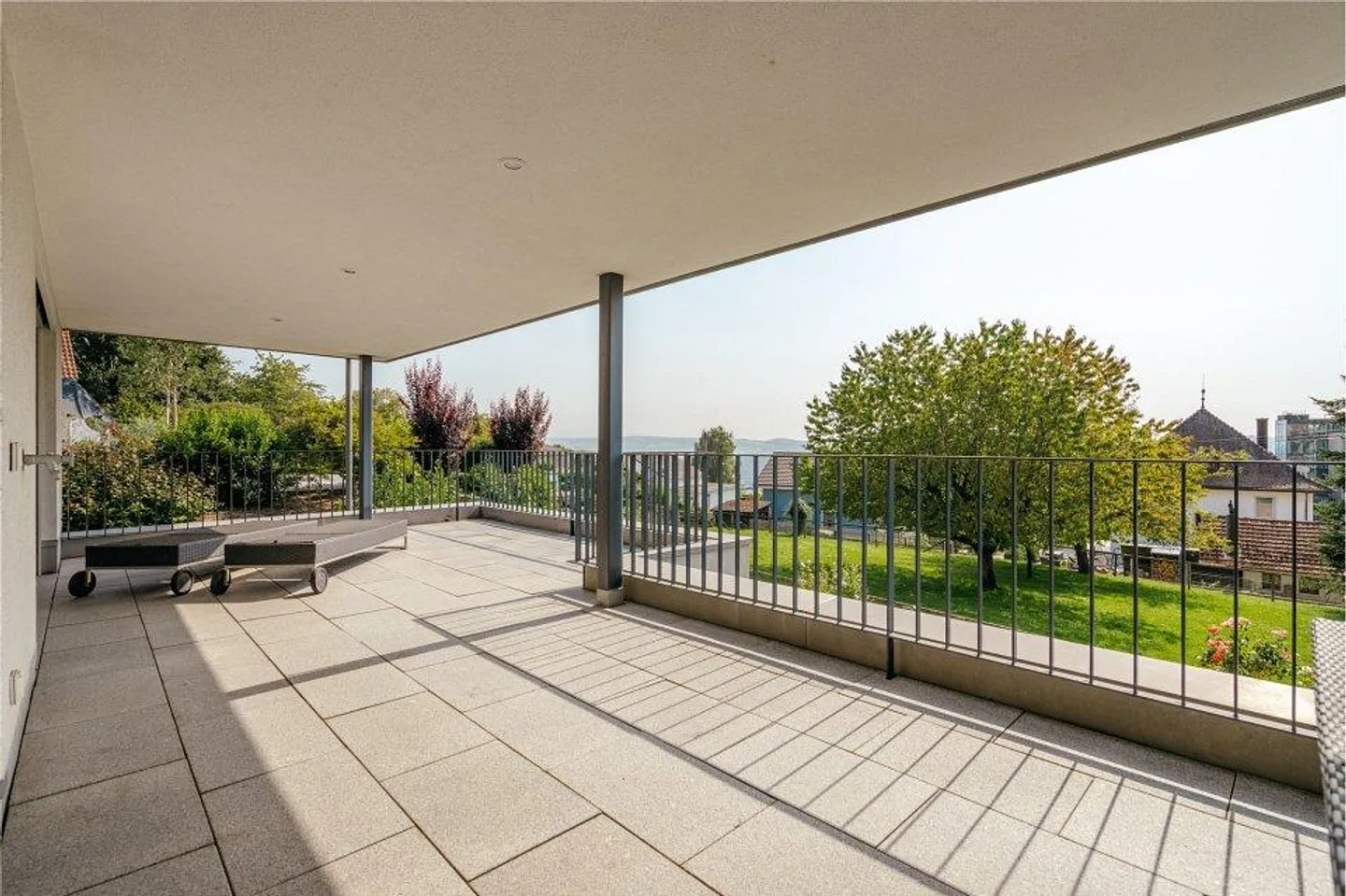 Spazio, Luce, Vista Lontana: Vivere al Massimo Livello - Foto 12 di 13