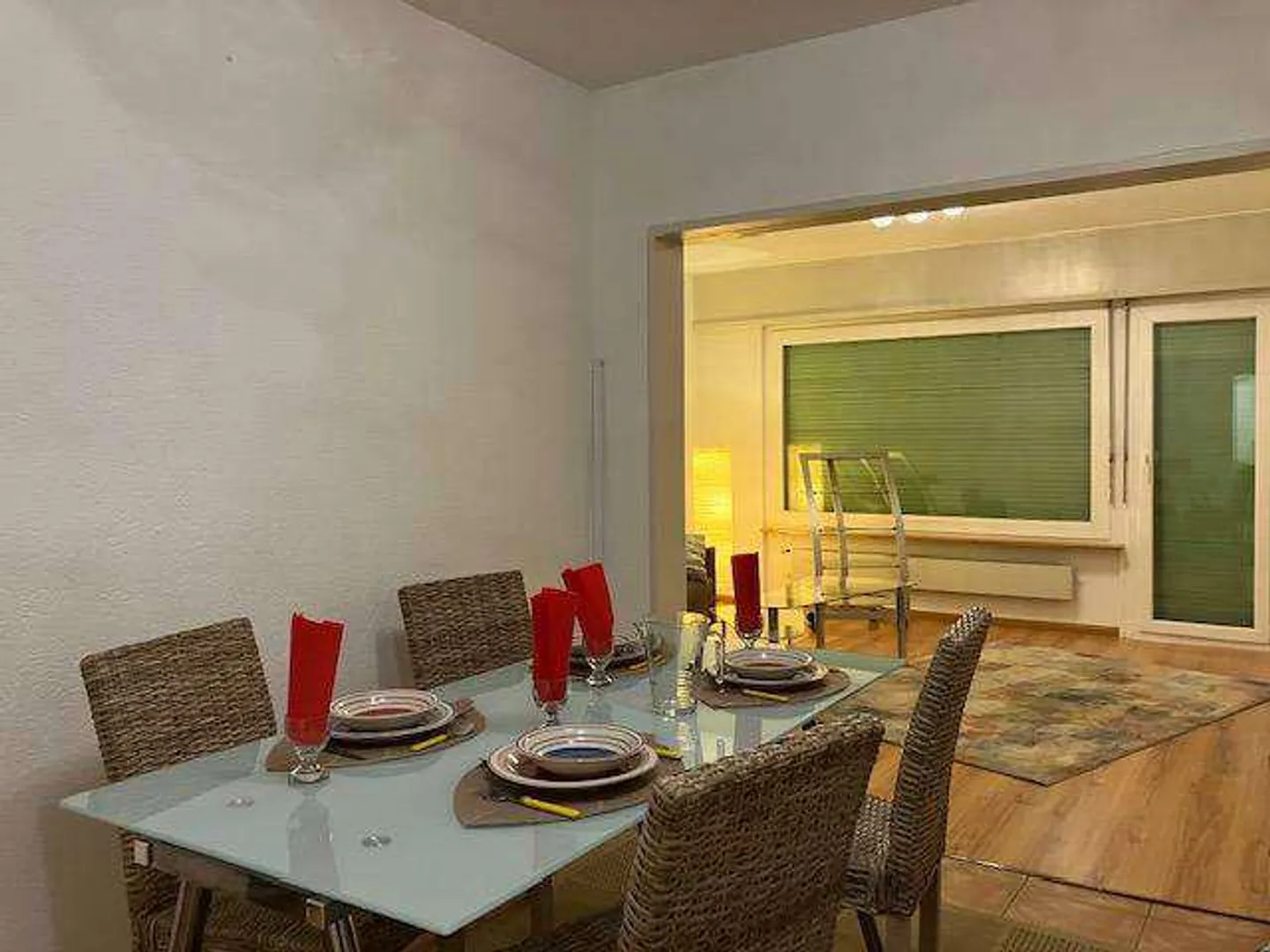 FOR RENT - SIERRE - ROOM FOR RENT - SHARED APARTMENT - from 650.00 FR/month - Photo 4 of 5