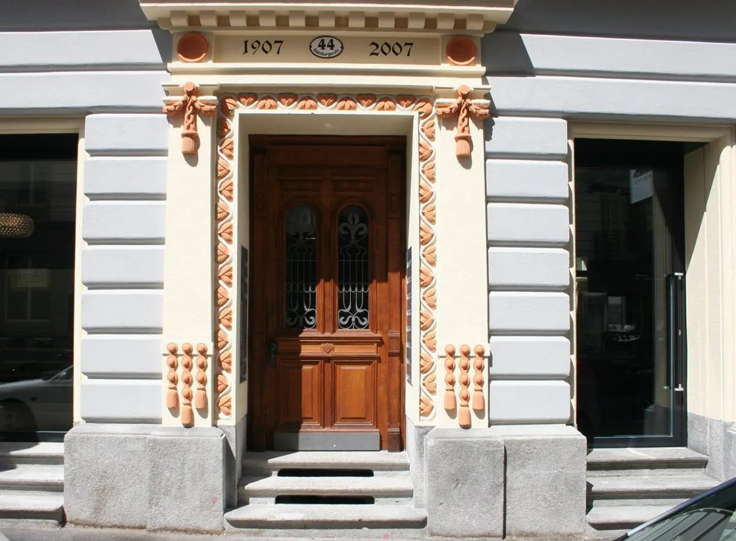 Appartement Bijou de 3,5 pièces dans la Neustadt de Lucerne - Photo 2 sur 5