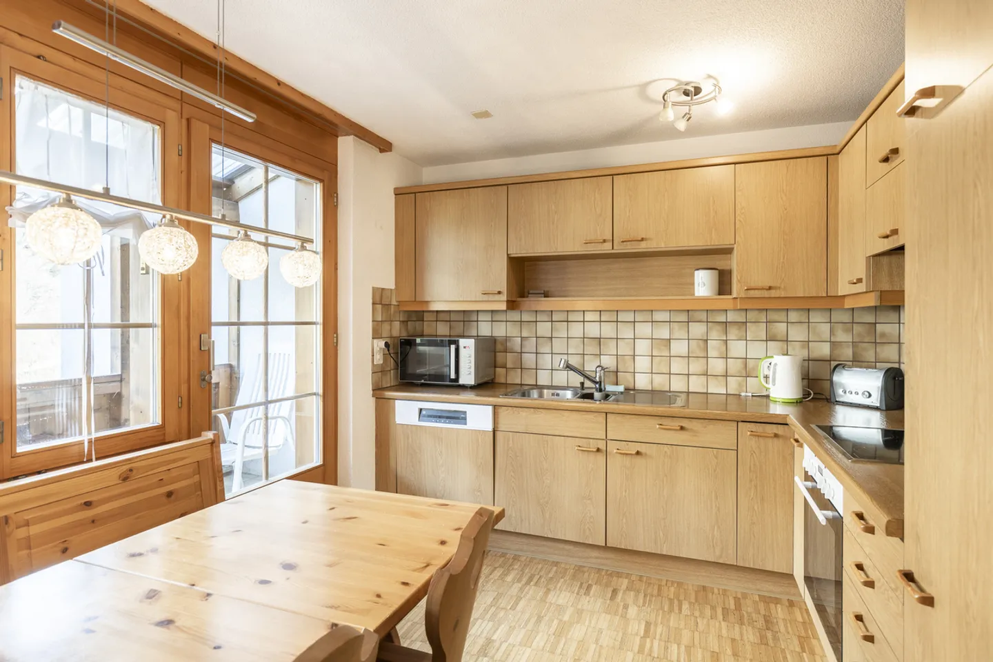 Two sunny residential units under one roof - Photo 3 of 6