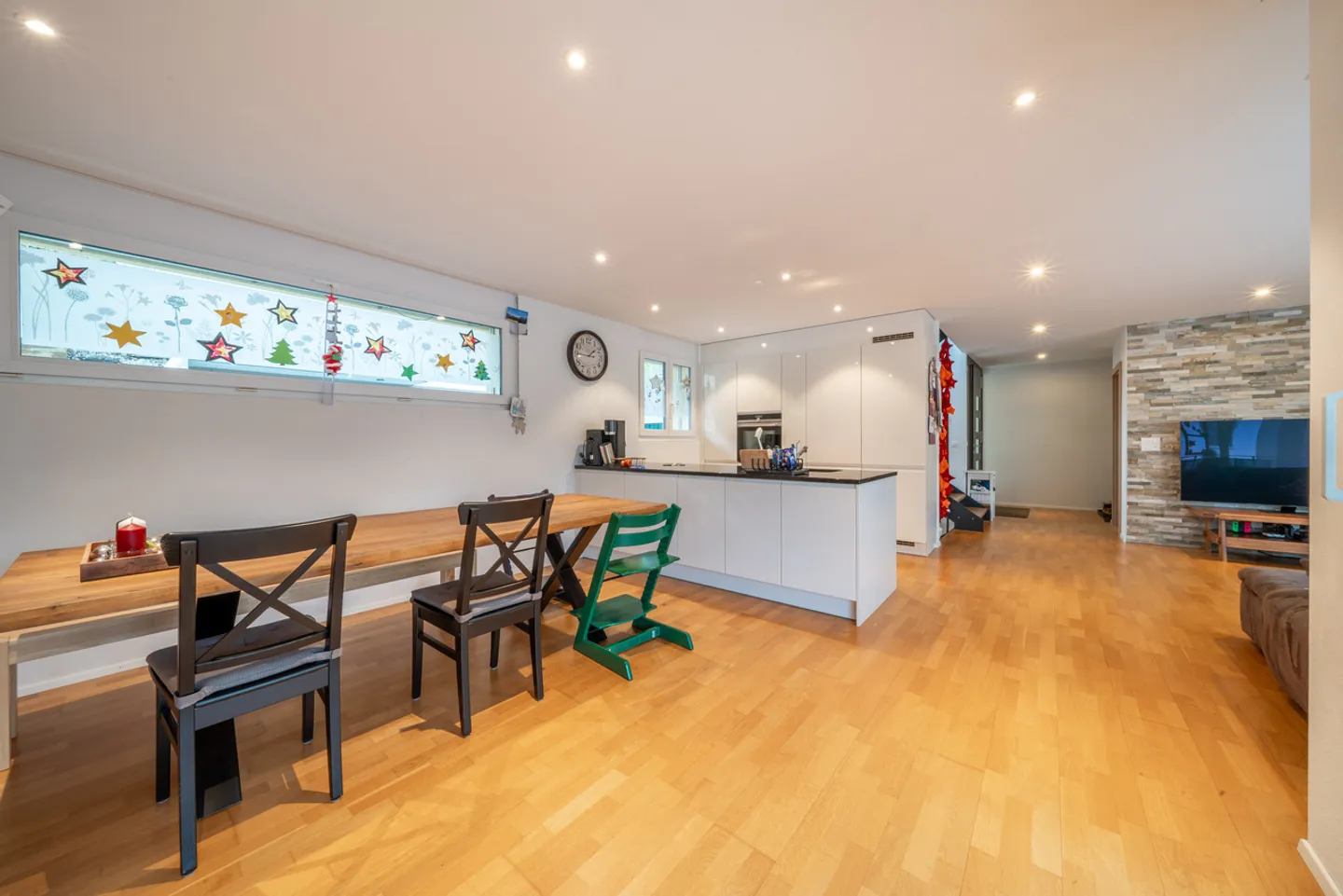Moderne Maisonette mit Terrassen - Foto 3 von 4