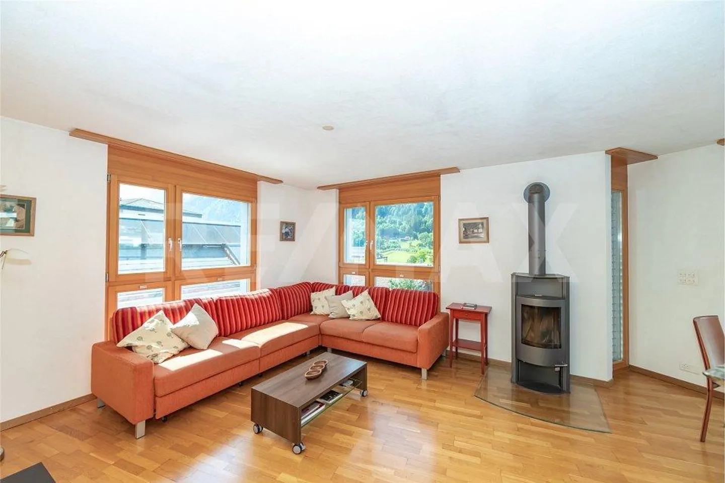3.5 Zimmer-Ferienwohnung Villa Maria im Dorfzentrum von Engelberg - Foto 2 von 13