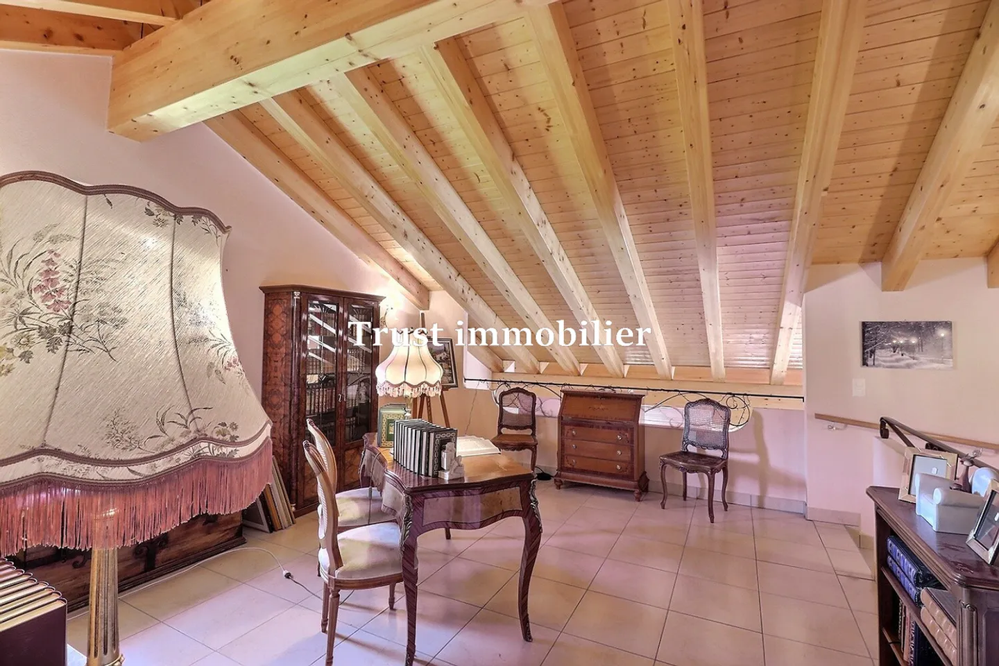 Chalet with Garden in Crans-Montana - Photo 15 of 19