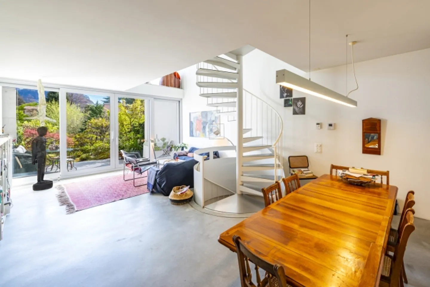 Triplex moderno di 4,5 stanze con vista panoramica - Foto 1 di 16