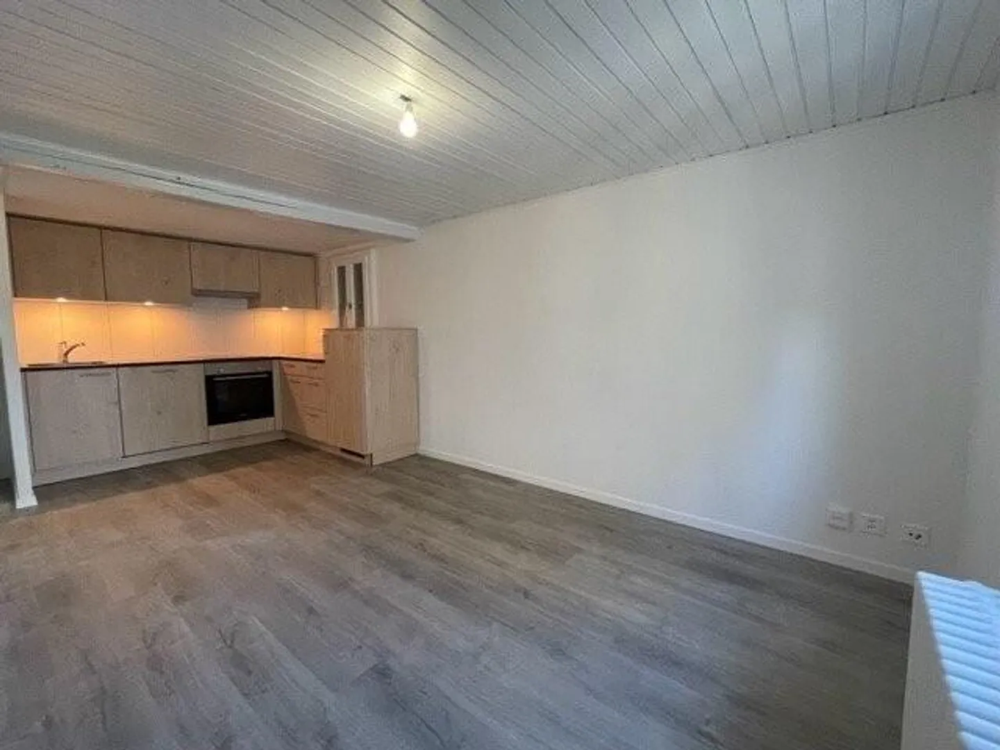 Appartamento ristrutturato di 3 locali al 5° piano - Foto 5 di 7