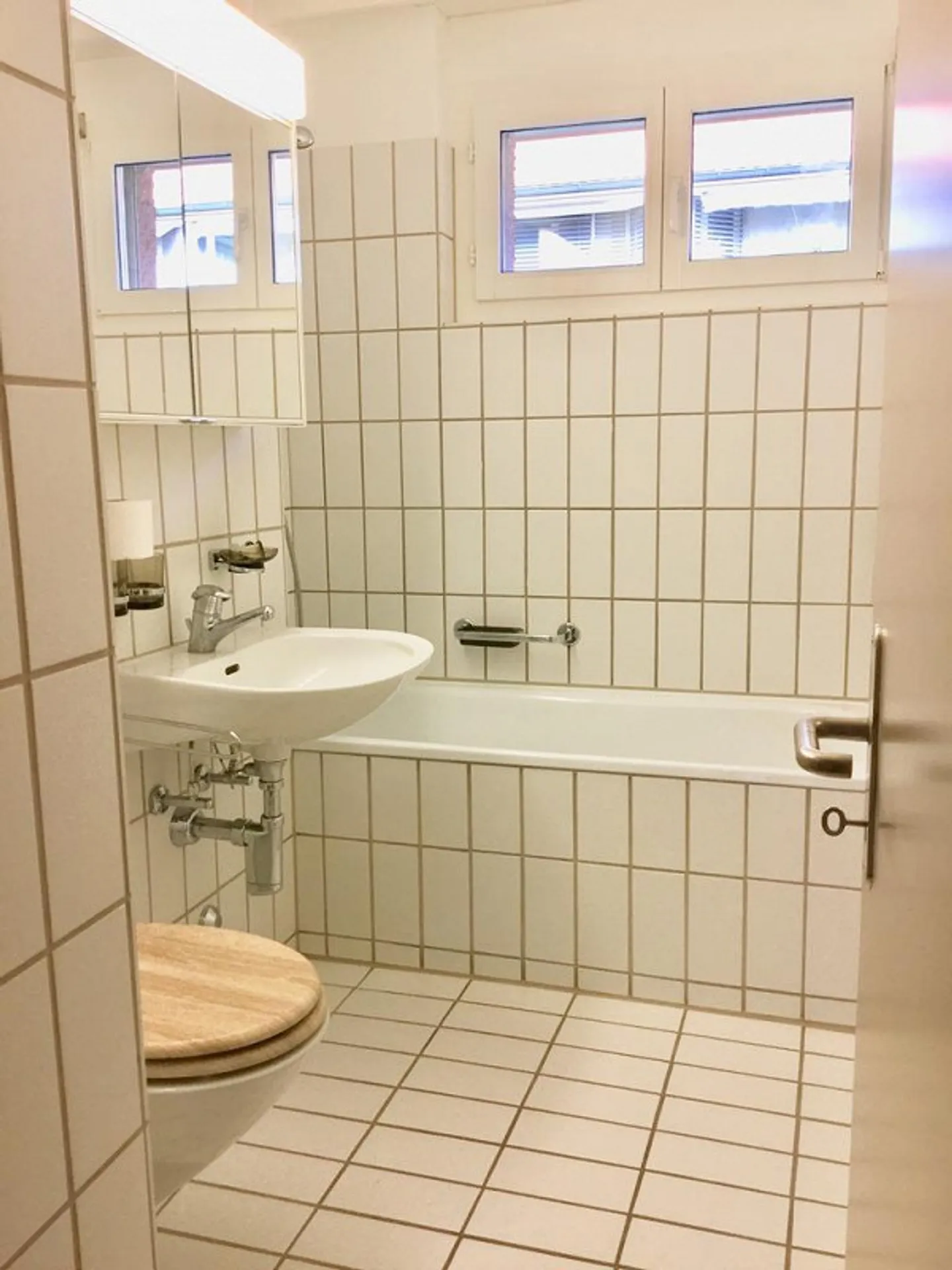 Bella appartamento di 3.5 stanze nel centro di Dübendorf - Foto 3 di 5