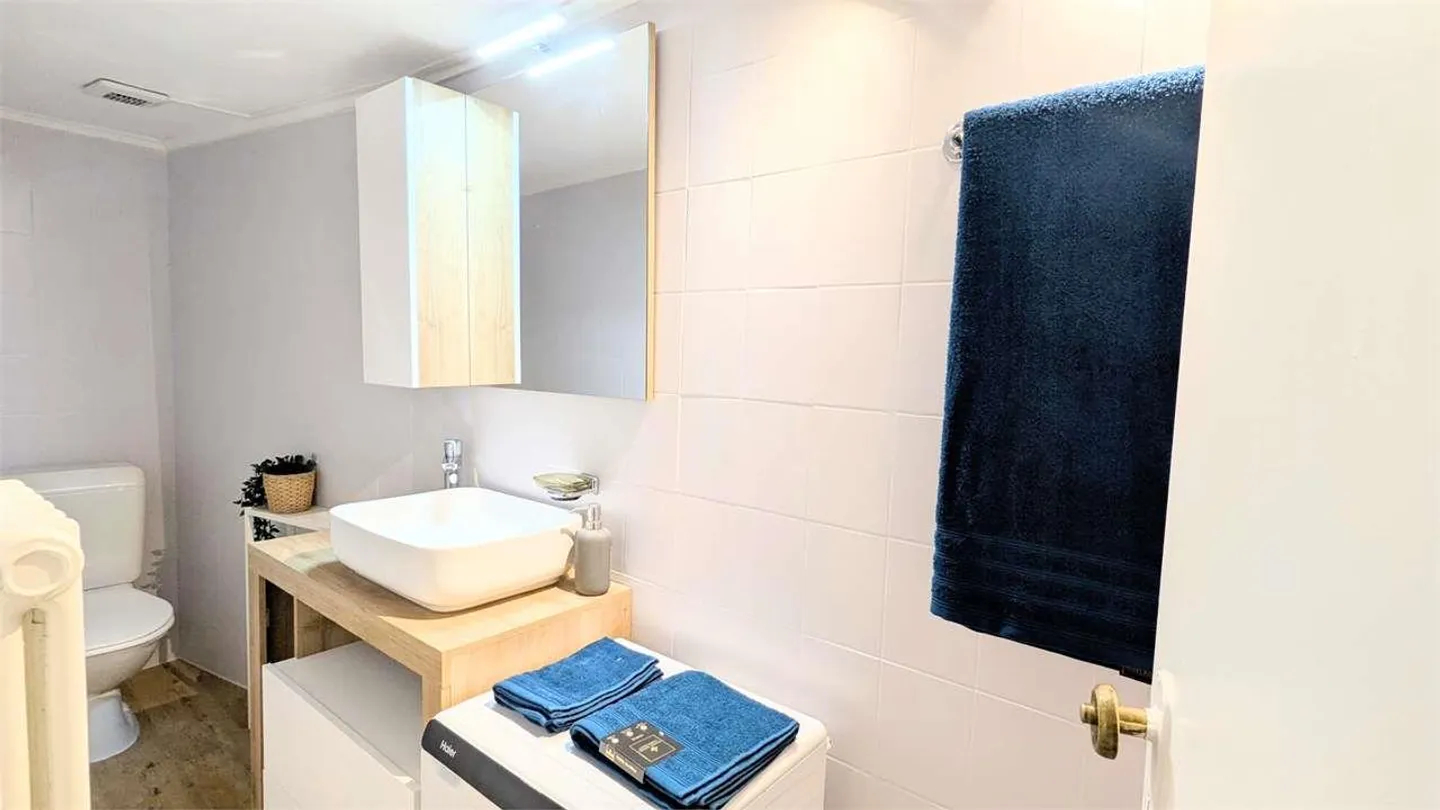 Giornico, excellent 2,5 avec vue sur les montagnes - Photo 8 sur 10