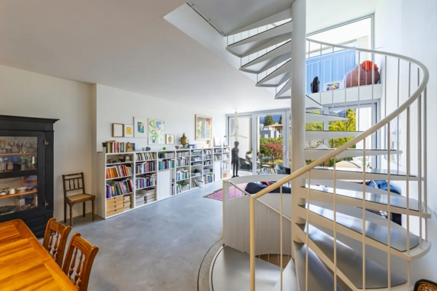 Triplex moderno di 4,5 stanze con vista panoramica - Foto 4 di 16