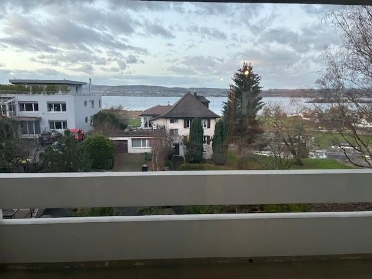 3.5-Zimmerwohnung mit Seeblick - Foto 1 von 7