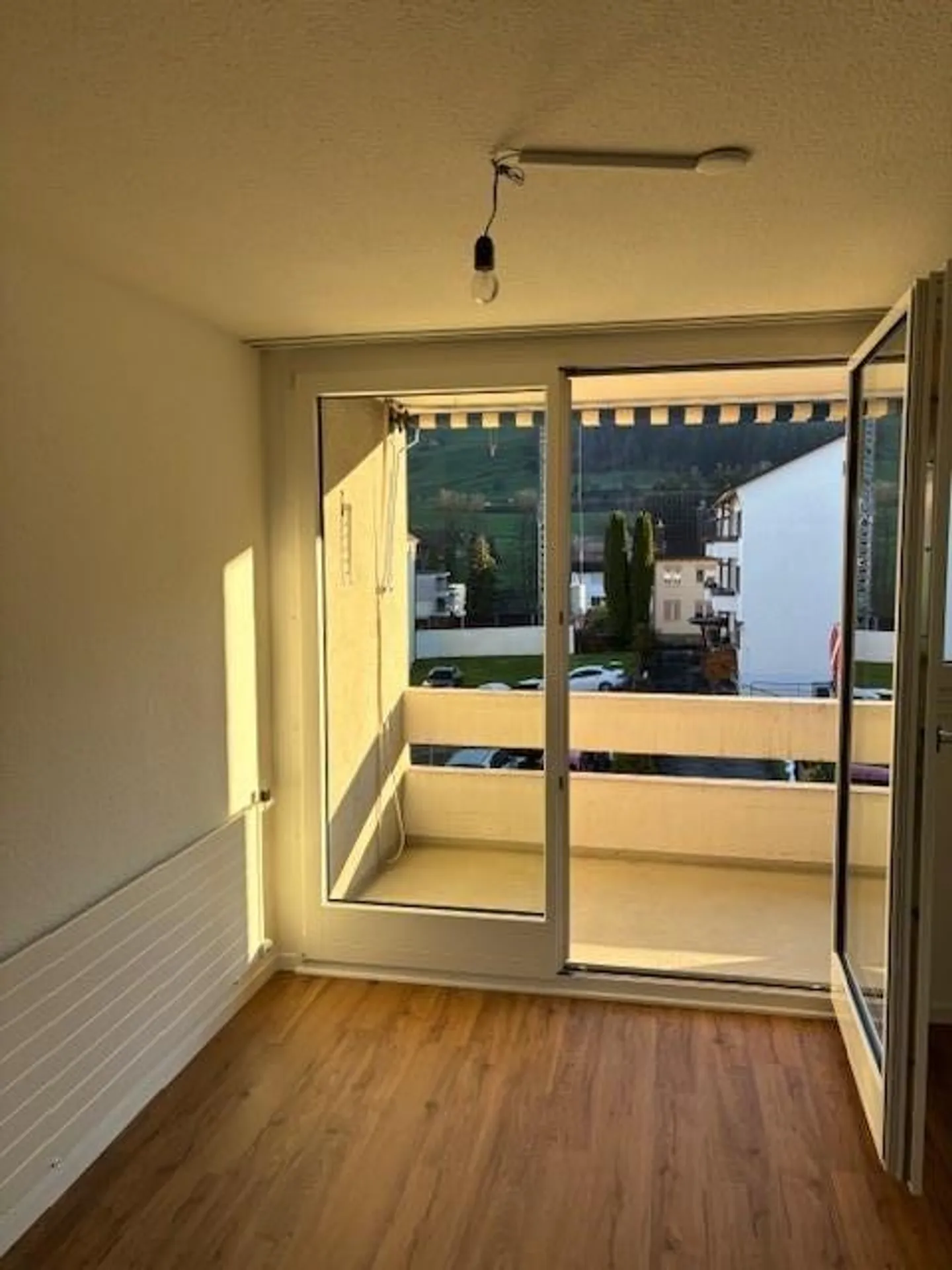 3.5-Zimmerwohnung mit Seeblick - Foto 3 von 7