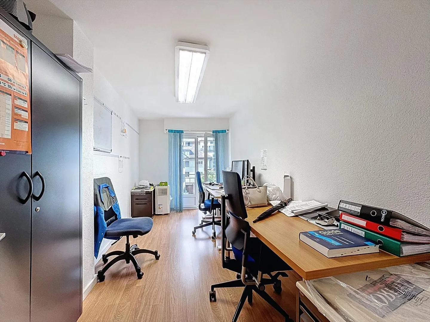 Bureau spacieux à Monthey - Photo 2 sur 13