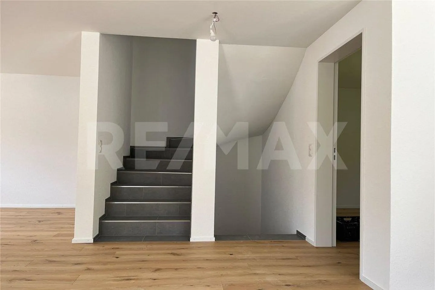 Nuovo progetto di costruzione 6 case unifamiliari a schiera/ Casa n. 3 fila superiore - Foto 12 di 13