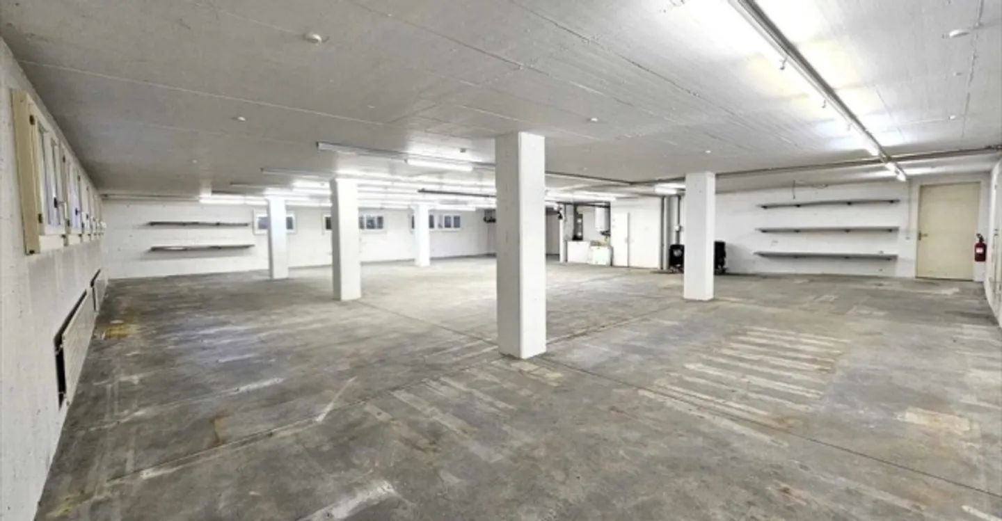 Storage space for rent - Photo 2 of 6