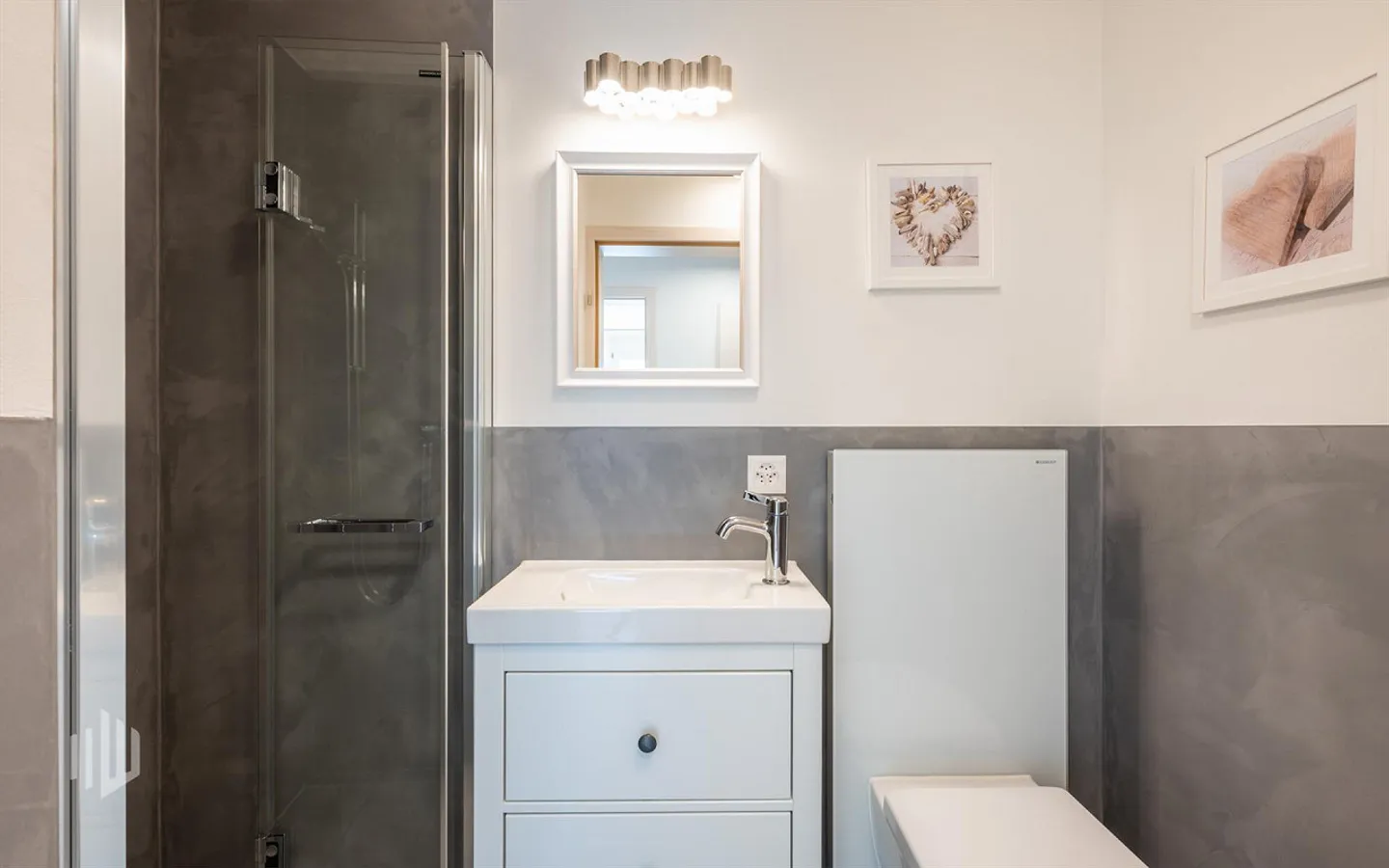 ImmoWyss - Spacious 5.5-room garden apartment in a quiet location - Photo 7 of 13
