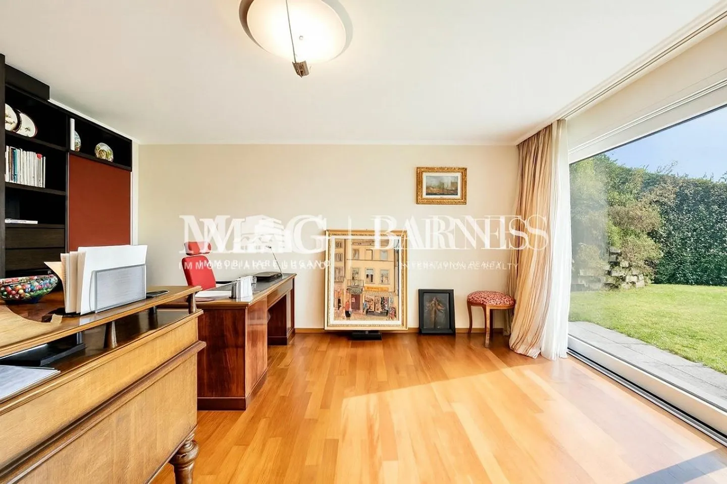 Lugano: 5.5-Zimmer-Wohnung mit privatem Garten und Terrasse - Foto 11 von 14