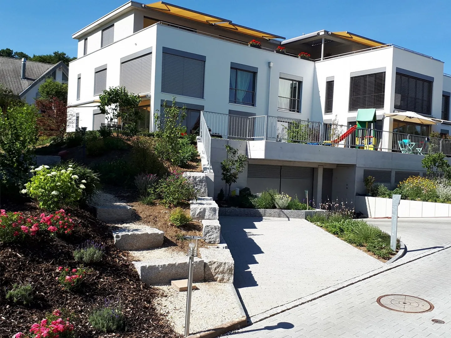 Appartamento giardino 4 1/2 camere - Foto 1 di 3
