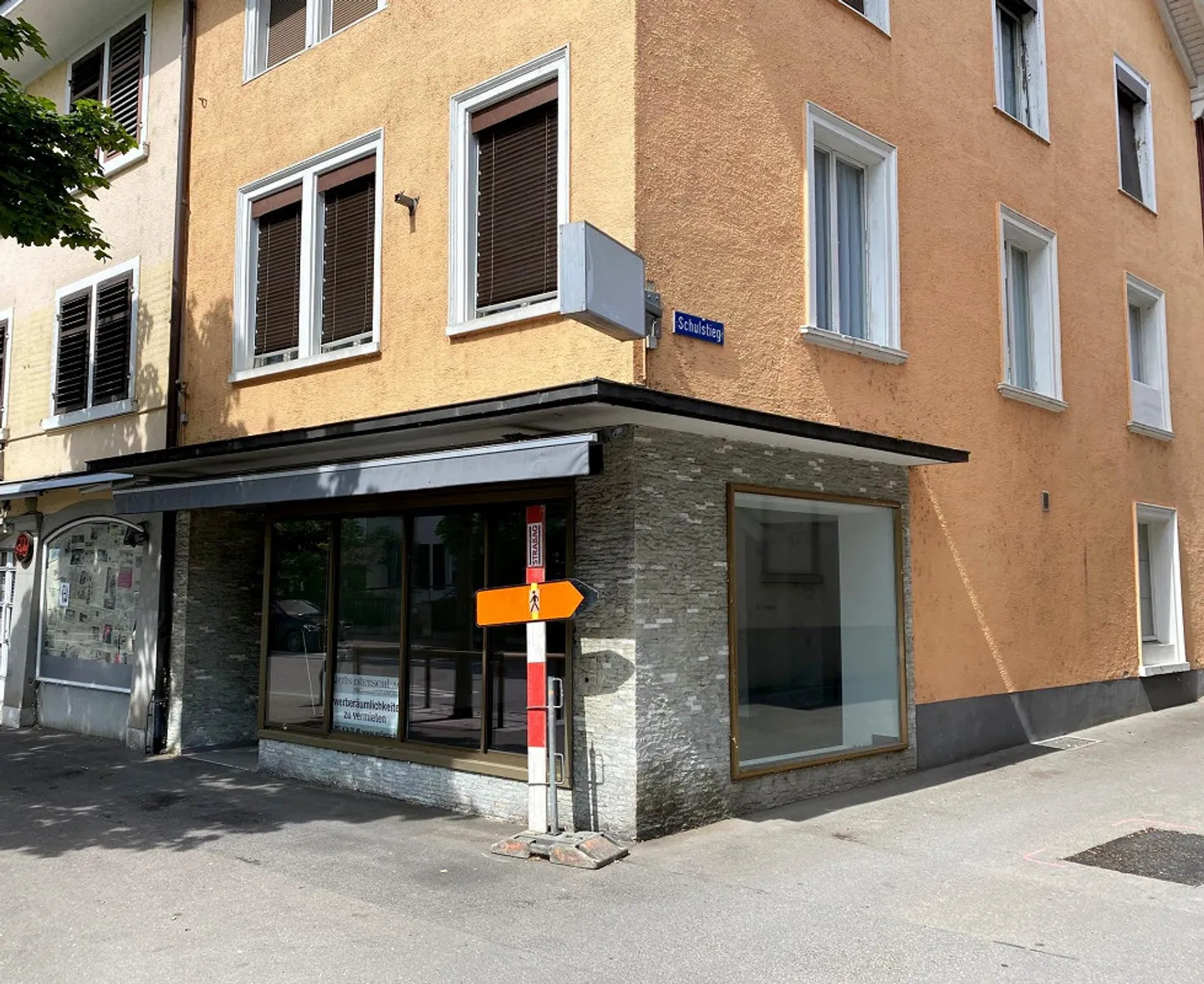 Bel espace commercial au centre de Neuhausen - Photo 9 sur 11