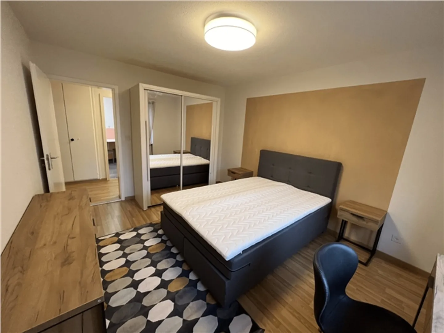 Möbliertes Zimmer in WG - Foto 2 von 13