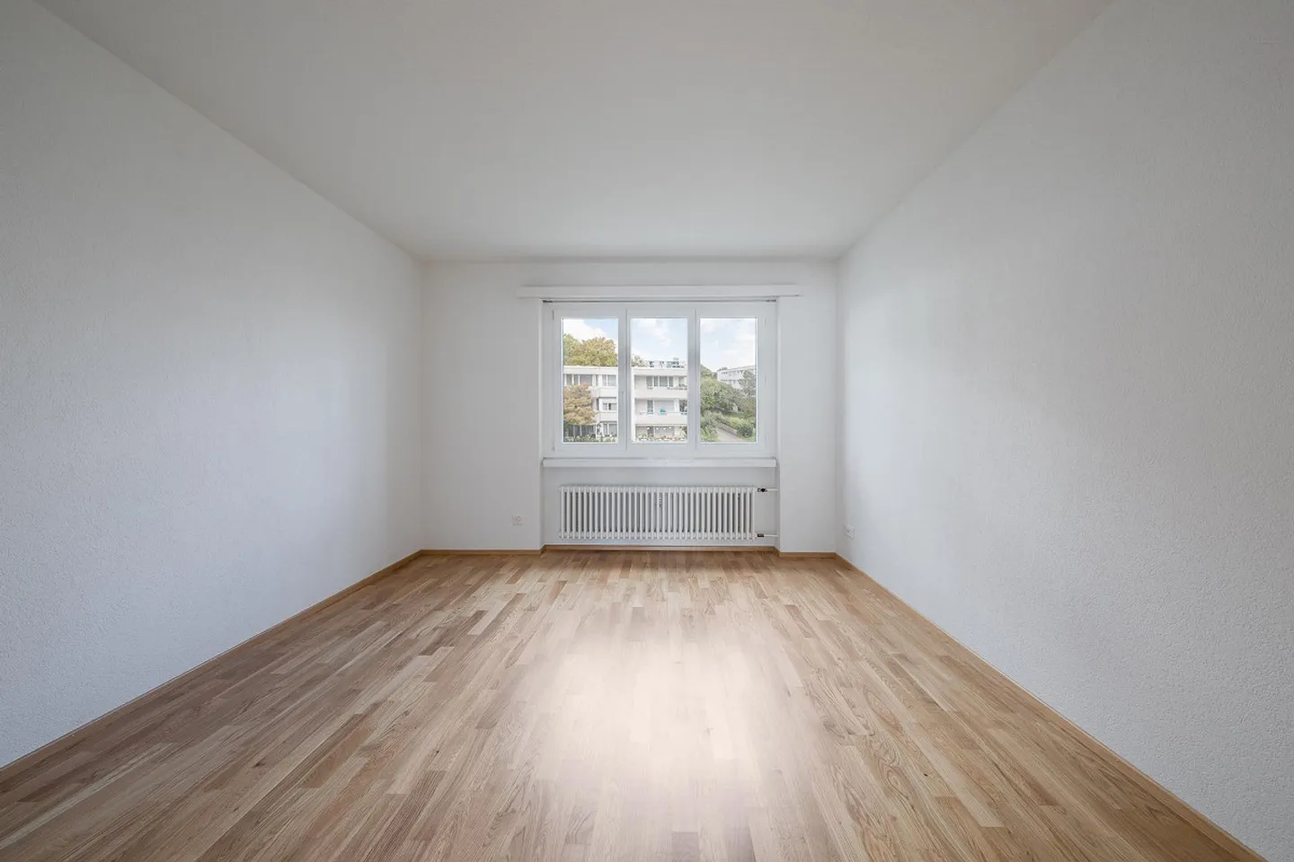 Beautiful apartment in a quiet residential area - Photo 3 of 6