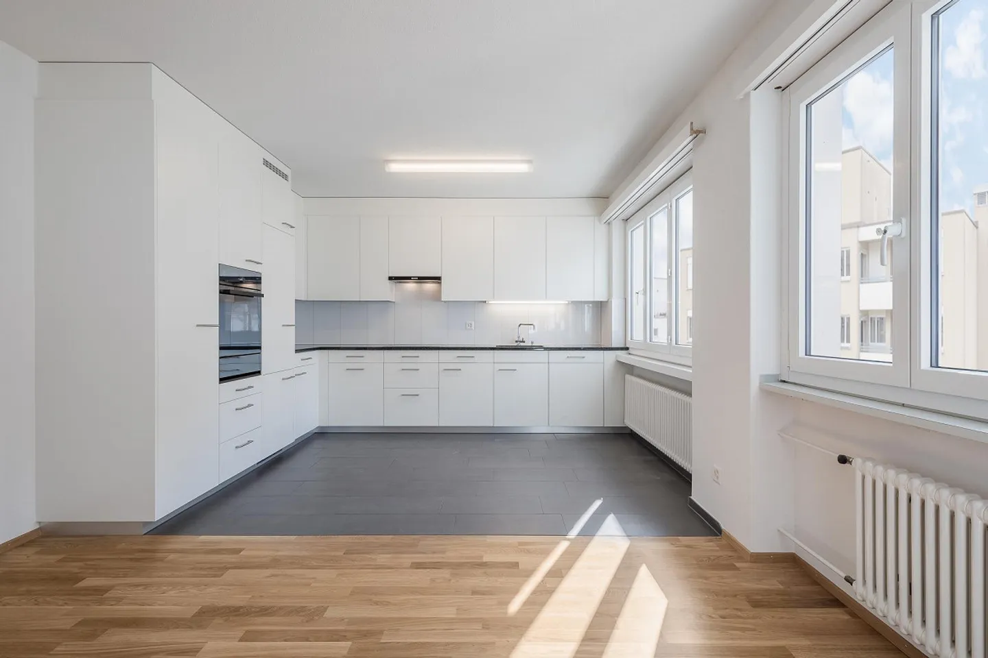 Beautiful apartment in a quiet residential area - Photo 5 of 6