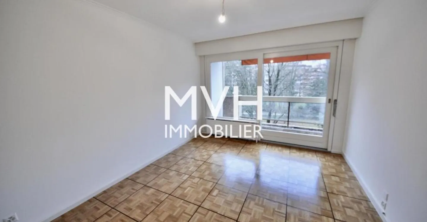 Luxuswohnung mit Pool - Foto 7 von 9