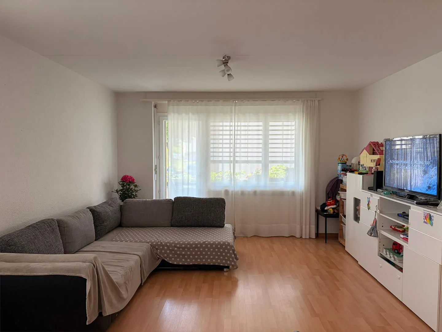 In affitto appartamento 3.5 locali a Buchs - Foto 3 di 8