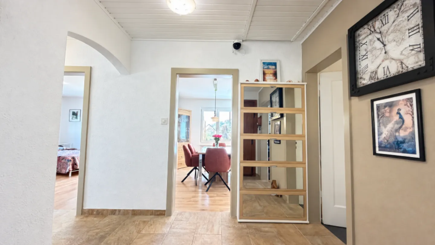 Detached single-family house with large terrace in Frenkendorf - Photo 7 of 16