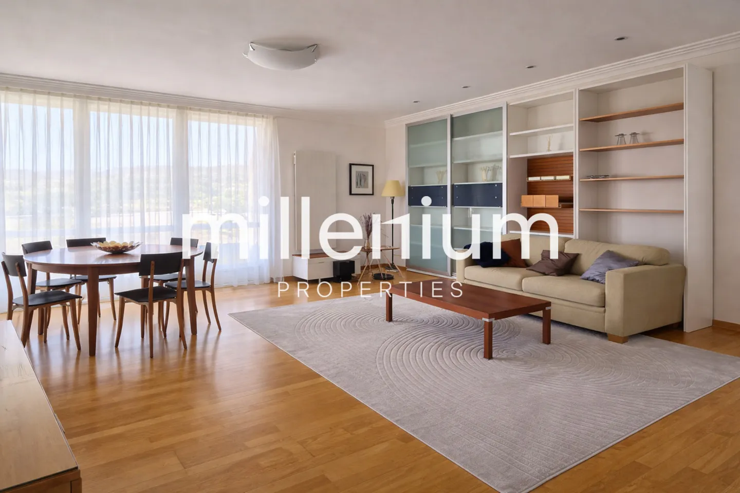 Appartement de Luxe avec Vues - Photo 3 sur 8