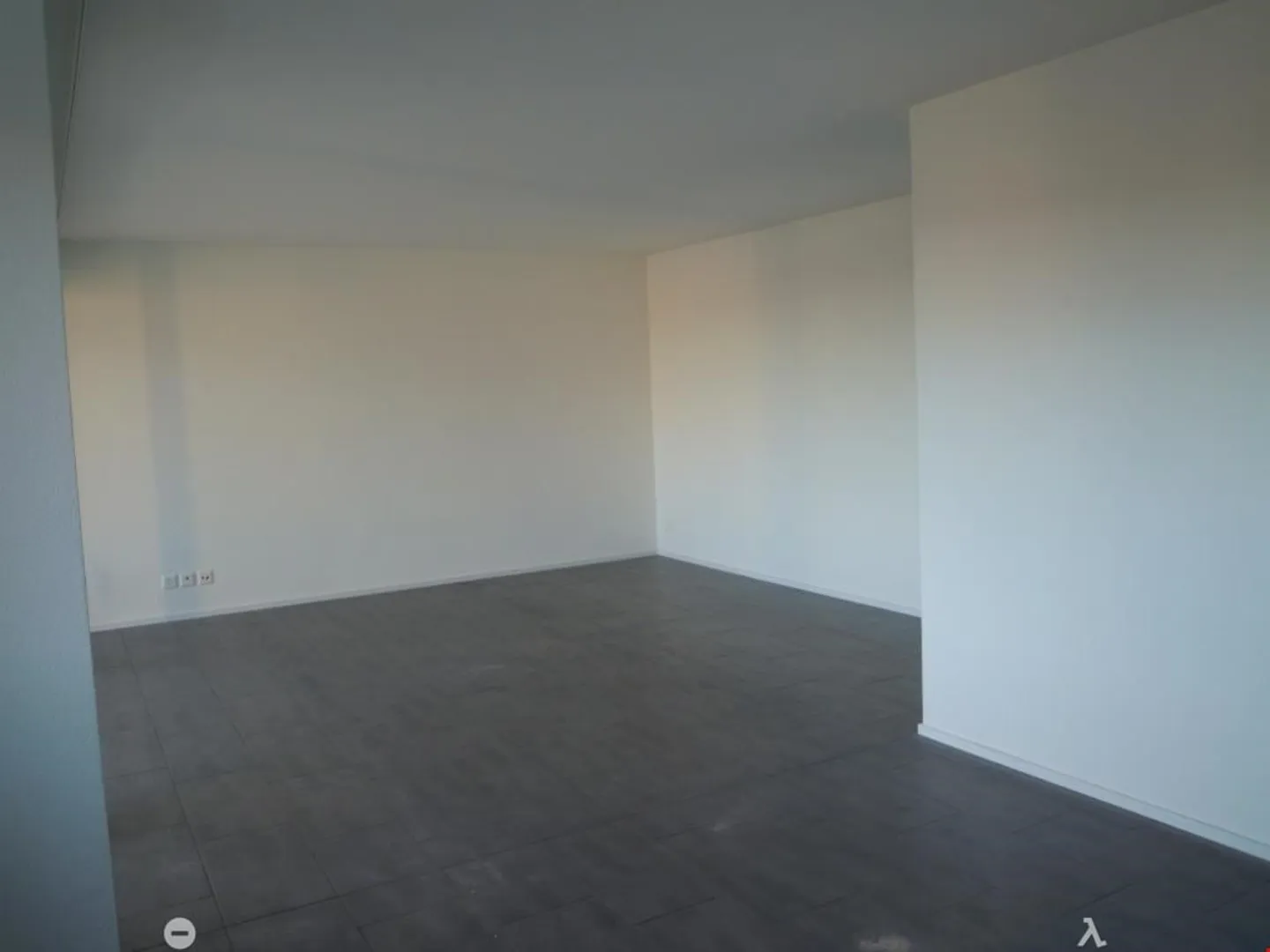 Appartamento moderno con 3 camere - Foto 5 di 9