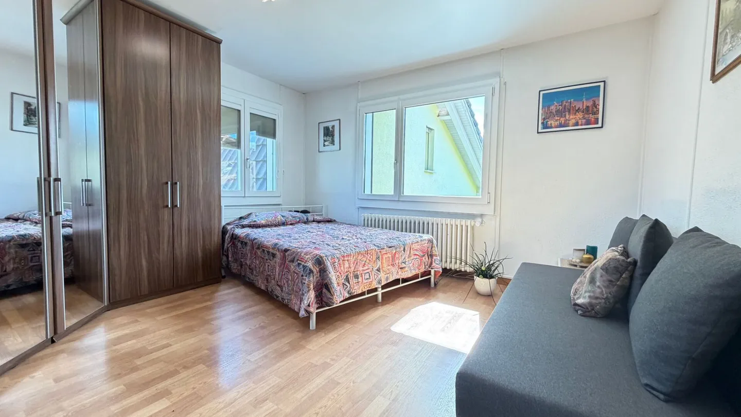 Detached single-family house with large terrace in Frenkendorf - Photo 10 of 16